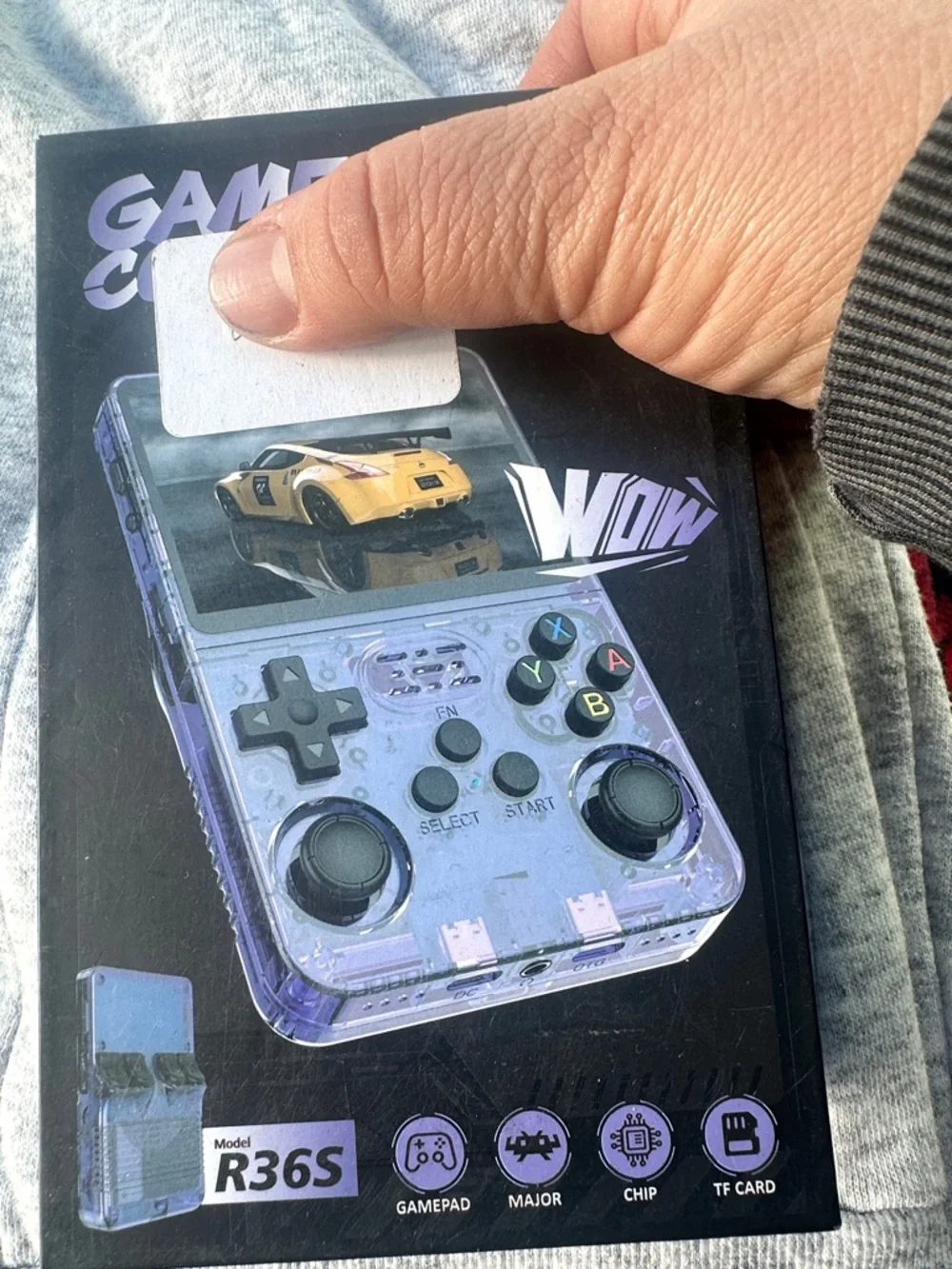 Game Console Handheld Retro R36S in Translucent Purple